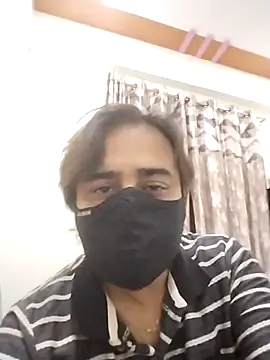 Snapshot of sunnyrockindia chatting on 11/15/25, 04:11 sunnyrockindia online show from 11/15/25, 04:11