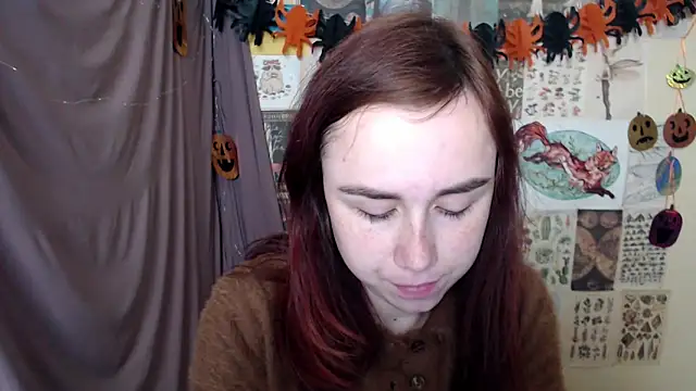 Snapshot of VeryVeryVeryShy_ chatting on 10/30/25, 06:01 VeryVeryVeryShy online show from 10/30/25, 06:01