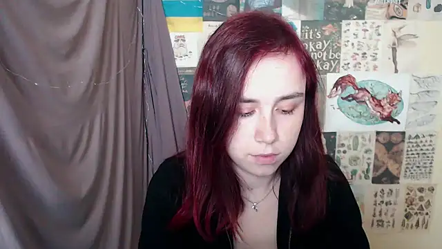 Snapshot of VeryVeryVeryShy_ chatting on 09/24/25, 05:14 VeryVeryVeryShy online show from 09/24/25, 05:14