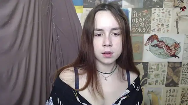 VeryVeryVeryShy  online show from 03/13/26, 06:40