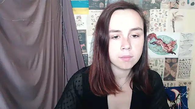 Snapshot of VeryVeryVeryShy_ chatting on 09/15/25, 05:19 VeryVeryVeryShy online show from 09/15/25, 05:19