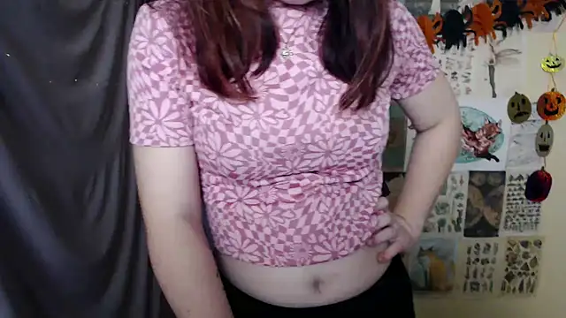 Snapshot of VeryVeryVeryShy_ chatting on 10/25/25, 09:30 VeryVeryVeryShy online show from 10/25/25, 09:30