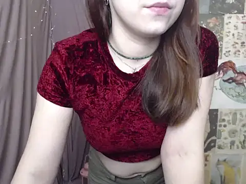 VeryVeryVeryShy  online show from 03/10/26, 06:50