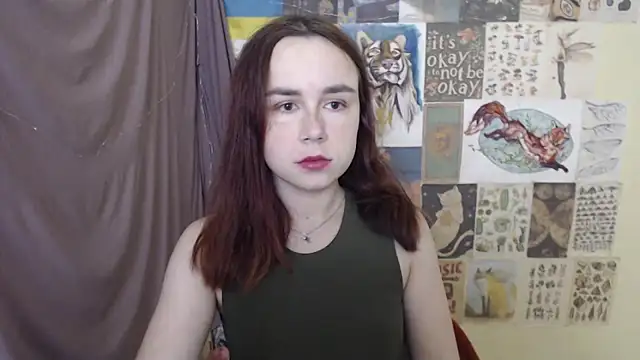 Snapshot of VeryVeryVeryShy_ chatting on 11/30/25, 05:58 VeryVeryVeryShy online show from 11/30/25, 05:58