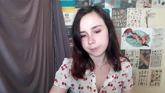 Snapshot of VeryVeryVeryShy_ chatting on 09/16/25, 04:19 VeryVeryVeryShy online show from 09/16/25, 04:19