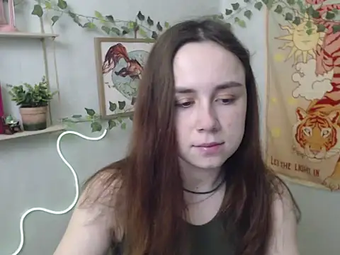 VeryVeryVeryShy  online show from 04/13/26, 05:44