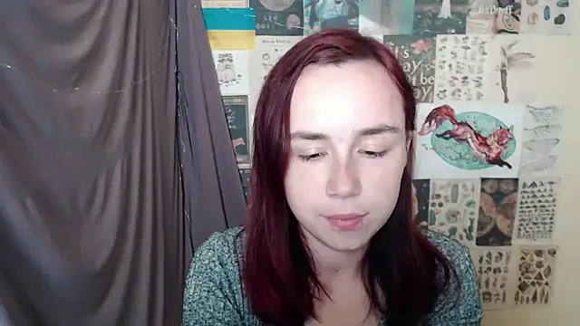 Snapshot of VeryVeryVeryShy_ chatting on 10/01/25, 06:51 VeryVeryVeryShy online show from 10/01/25, 06:51