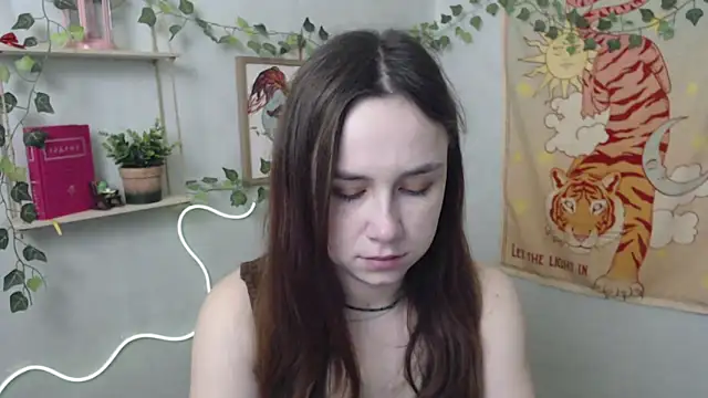 VeryVeryVeryShy  online show from 04/15/26, 05:46