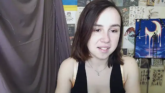 Snapshot of VeryVeryVeryShy_ chatting on 03/18/25, 06:50 VeryVeryVeryShy online show from 03/18/25, 06:50