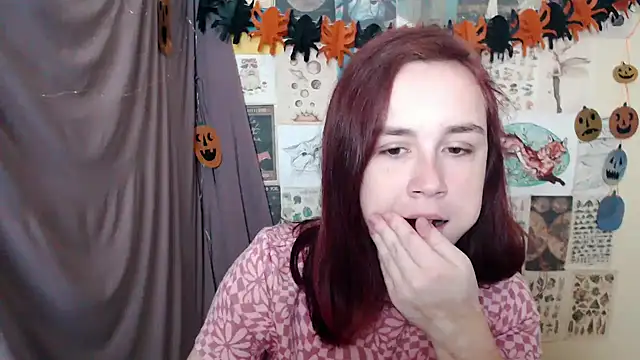 Snapshot of VeryVeryVeryShy_ chatting on 10/09/25, 05:41 VeryVeryVeryShy online show from 10/09/25, 05:41