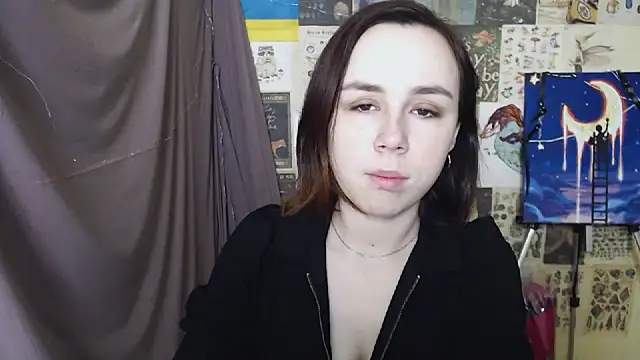 Snapshot of VeryVeryVeryShy_ chatting on 03/09/25, 06:50 VeryVeryVeryShy online show from 03/09/25, 06:50