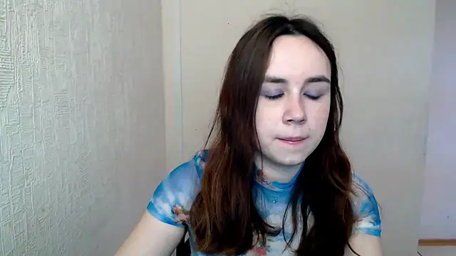 VeryVeryVeryShy  online show from 02/23/26, 06:47