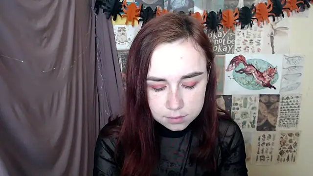 Snapshot of VeryVeryVeryShy_ chatting on 11/04/25, 06:28 VeryVeryVeryShy online show from 11/04/25, 06:28