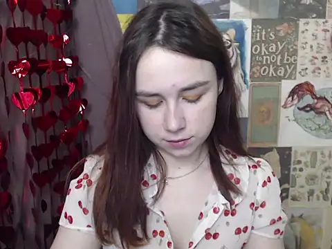 VeryVeryVeryShy  online show from 02/18/26, 06:33