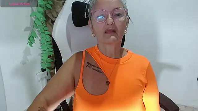 bety-cum2 online show from 04/19/26, 12:50