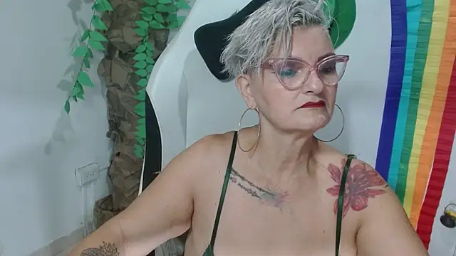 bety-cum2 online show from 03/15/26, 01:51