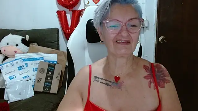 bety-cum2 online show from 02/14/26, 09:20