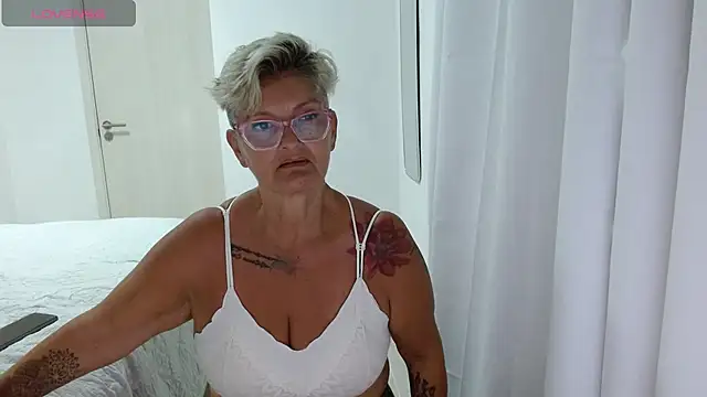 bety-cum2 online show from 05/17/26, 05:02