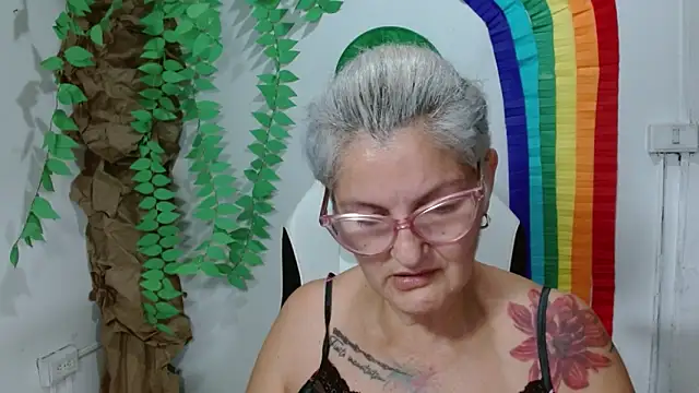 bety-cum2 online show from 03/11/26, 11:32