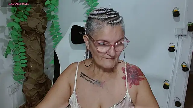 bety-cum2 online show from 03/24/26, 10:37