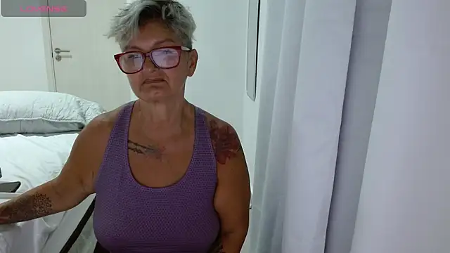 bety-cum2 online show from 05/25/26, 05:00