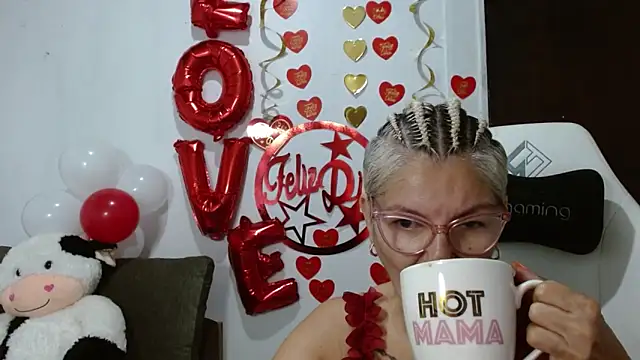 bety-cum2 online show from 02/11/26, 09:31