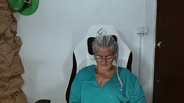 bety-cum2 online show from 03/01/26, 12:54