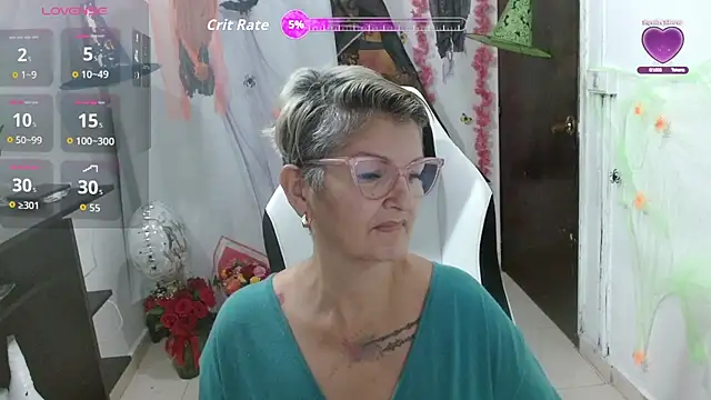 bety-cum2 online show from 10/25/25, 10:58