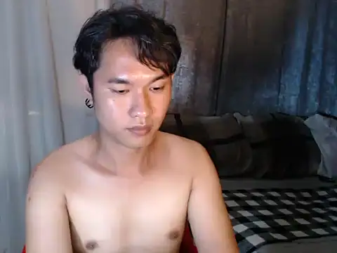 asiancuckyguy69 online show from 02/15/26, 03:29