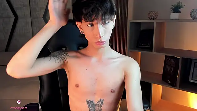 AndyWiilliams online show from 04/05/26, 08:59