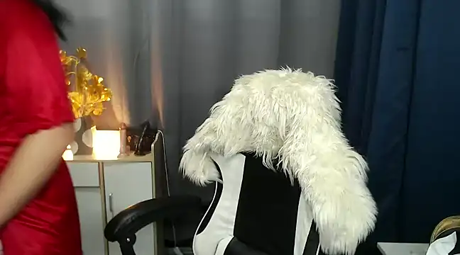 Snapshot of Ur_Fantastic_Lina chatting on 02/10/25, 11:04 Ur Fantastic Lina online show from 02/10/25, 11:04