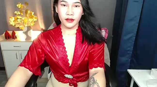 Snapshot of Ur_Fantastic_Lina chatting on 02/01/25, 10:44 Ur Fantastic Lina online show from 02/01/25, 10:44