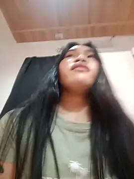 Ur Fantastic Lina online show from 02/16/26, 03:21