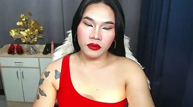 Snapshot of Ur_Fantastic_Lina chatting on 01/14/25, 11:05 Ur Fantastic Lina online show from 01/14/25, 11:05