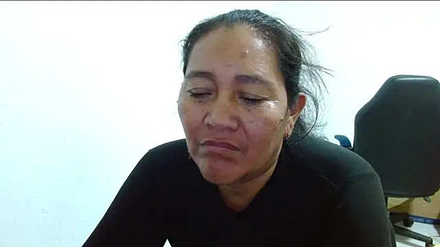 Snapshot of katia_mature chatting on 02/22/26, 10:55 katia mature online show from 02/22/26, 10:55