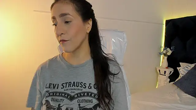 lauren fit online show from 02/22/26, 04:30