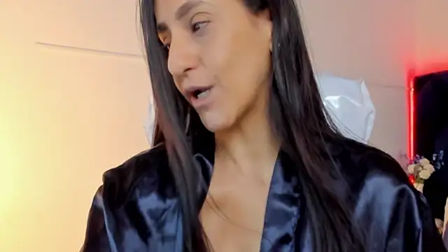 lauren fit online show from 03/31/26, 06:43