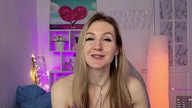 Snapshot of Hello_Lisha chatting on 02/26/25, 08:06 Hello Lisha online show from 02/26/25, 08:06