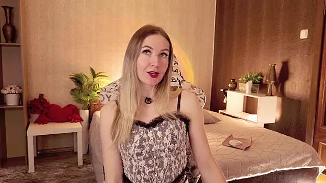 Hello Lisha online show from 04/13/26, 09:13