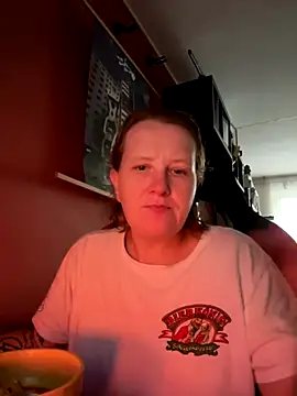 wetgerman 2 online show from 10/17/25, 08:06