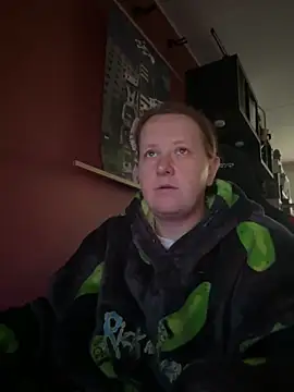 wetgerman 2 online show from 10/11/25, 01:34