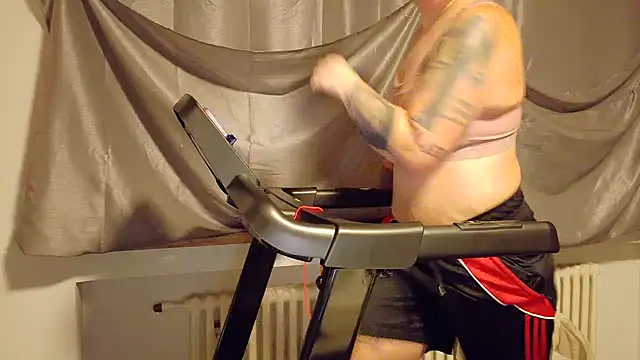 wetgerman 2 online show from 12/15/25, 10:48