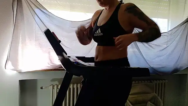 wetgerman 2 online show from 04/08/26, 09:22