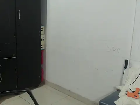 kylian 07 online show from 11/28/25, 02:12