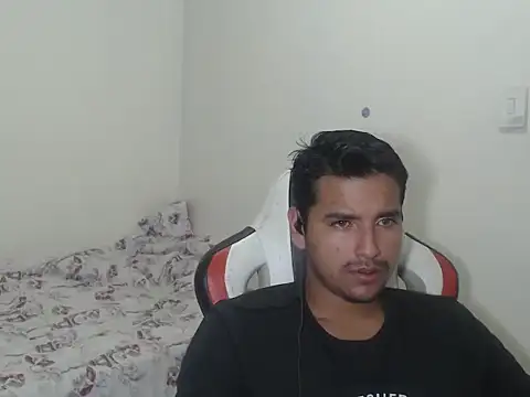 kylian 07 online show from 03/27/26, 02:09