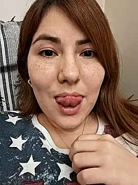 mady gigi online show from 02/12/25, 08:50