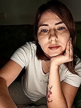 mady gigi online show from 03/09/25, 07:15