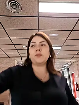 mady gigi online show from 03/03/25, 12:17