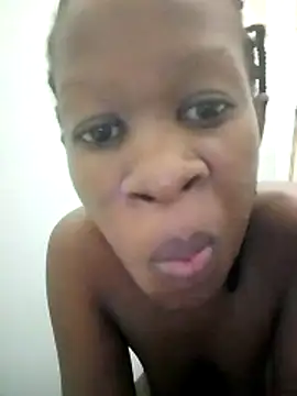 Snapshot of africanpussy22 chatting on 03/13/26, 06:18 africanpussy22 online show from 03/13/26, 06:18