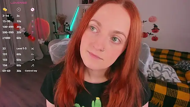 Snapshot of Alice_CutePerv chatting on 10/29/25, 04:50 Alice CutePerv online show from 10/29/25, 04:50